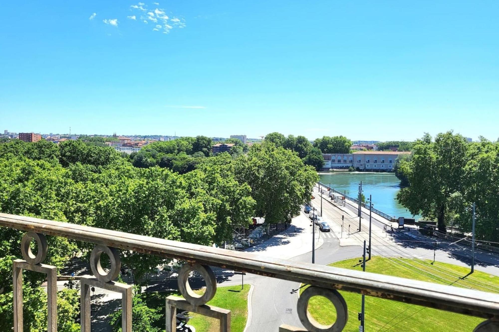 Апартаменты Fac 6 Vue Garonne - Tram- Parking Тулуза Экстерьер фото